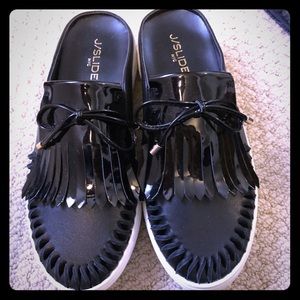 Slide on tennis shoes